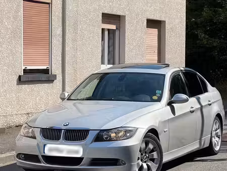 BMW Série 3 330d 3.0 245