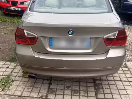 BMW Série 3 318d 2.0 143