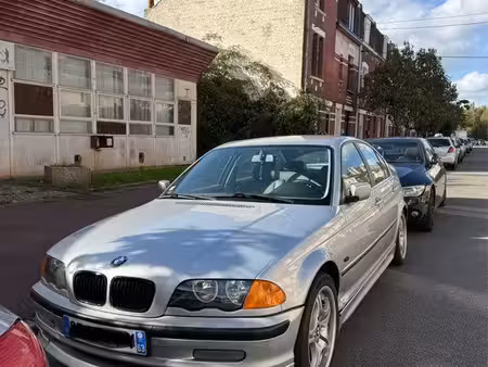 BMW Série 3 330d 3.0 183
