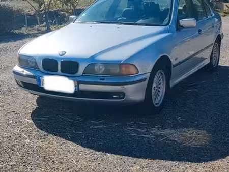 BMW Série 5 528i 2.8 193