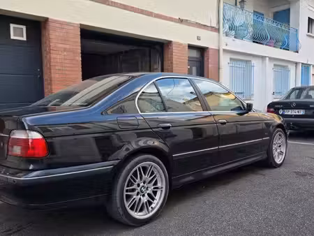 BMW Série 5 528i 2.8 193