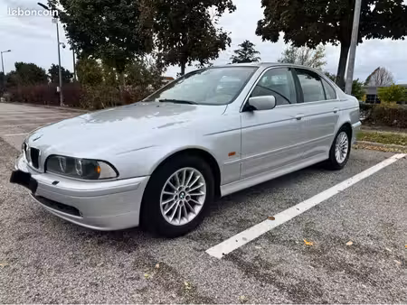 BMW Série 5 530d 3.0 193