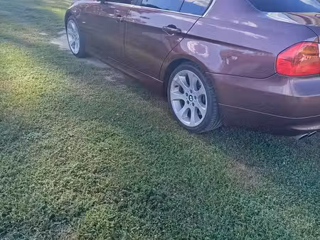 BMW Série 3 330i 3.0 258