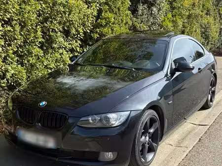 BMW Série 3 325d 3.0 197