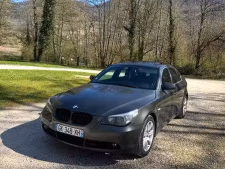BMW Série 5 530d 3.0 218