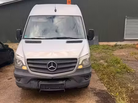 Mercedes-Benz Sprinter 2.1 129