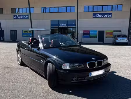 BMW Série 3 330i 3.0 231