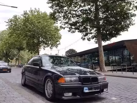 BMW Série 3 320i 2.0 150