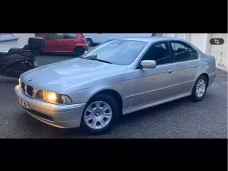 BMW Série 5 520i 2.2 170
