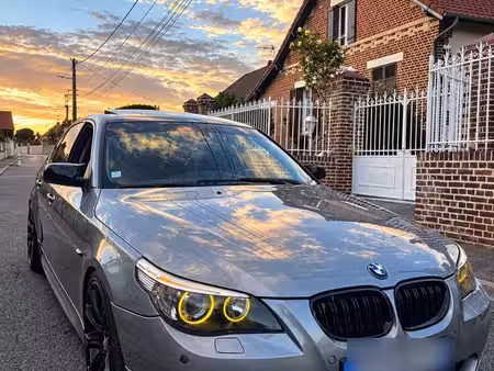 BMW Série 5 530d 3.0 218
