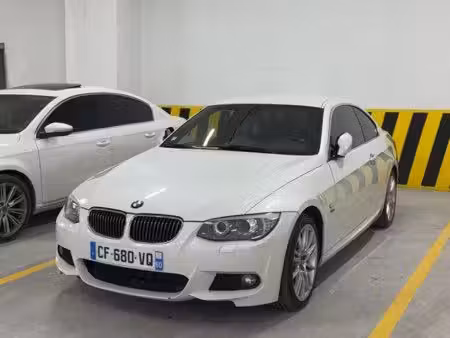 BMW Série 3 330d 3.0 245