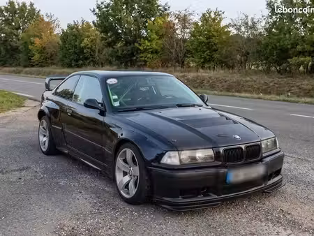 BMW Série 3 328i 2.8 193