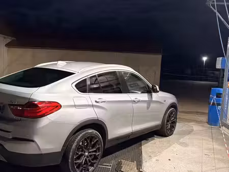 BMW X4 20d 2.0 190 xDrive