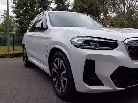 BMW iX3 286 M Sport
