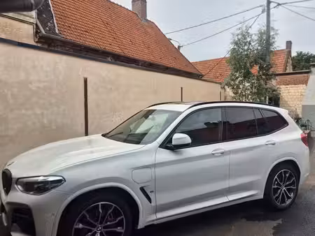 BMW X3 30e 2.0 184 xDrive