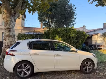 Peugeot 308 1.6 HDi 115
