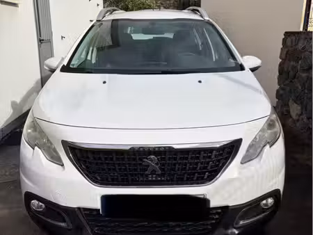 Peugeot 2008 1.2 VTi 82 Allure