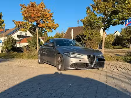 Alfa Romeo Giulia 2.2 210 Veloce 4x4