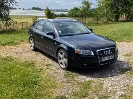 Audi A4 V6 2.5 TDI 163 S line