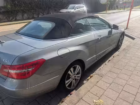 Mercedes-Benz Classe E E 200