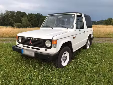 Mitsubishi Pajero 2.5