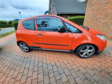 Mitsubishi Space Star 