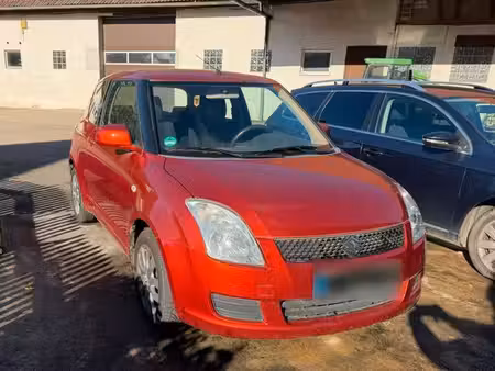 Suzuki Swift 1.3 92