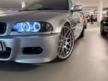 BMW Série 3 320i 2.2 170