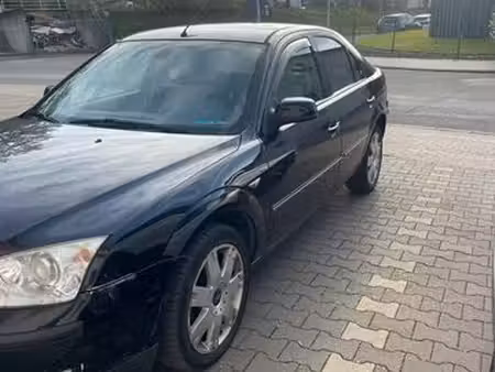 Ford Mondeo 2.0 145