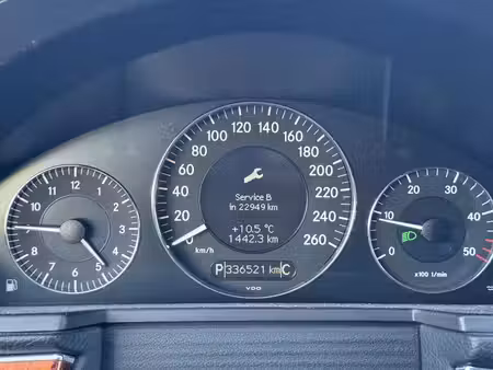 Mercedes-Benz Classe E E 220 2.1 CDI 170 Elegance