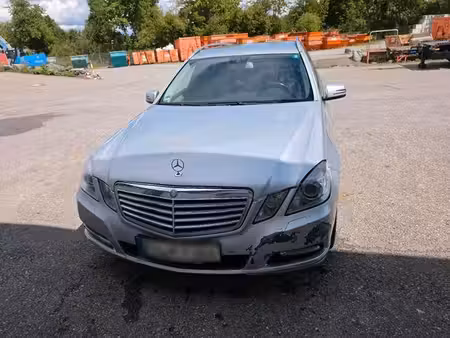 Mercedes-Benz Classe E E 220 2.1 170