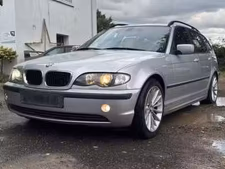 BMW Série 3 325i 2.5 192