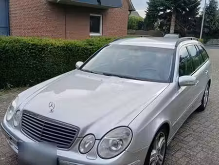 Mercedes-Benz Classe E E 220 2.1 177