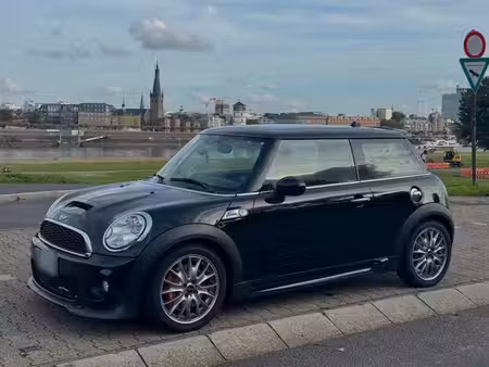 Mini Mini John Cooper Works 1.6 211