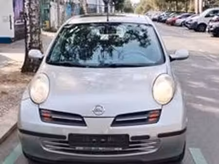 Nissan Micra 