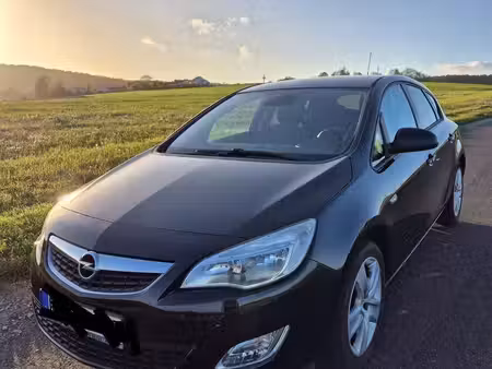 Opel Astra 1.4 140 Design Edition