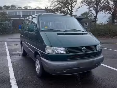 Volkswagen Transporter T4 2.5 TDI 102