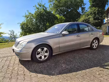 Mercedes-Benz Classe E 280 E V6 2.6 CDI 177 Avantgarde