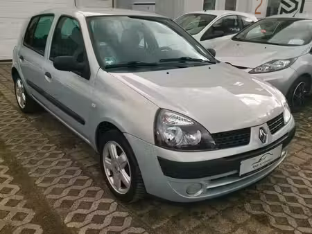 Renault Clio 1.2 75