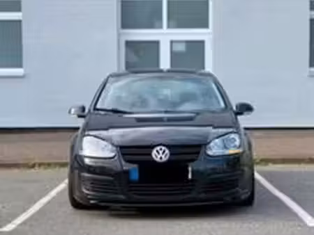 Volkswagen Golf 1.9 TDI 105