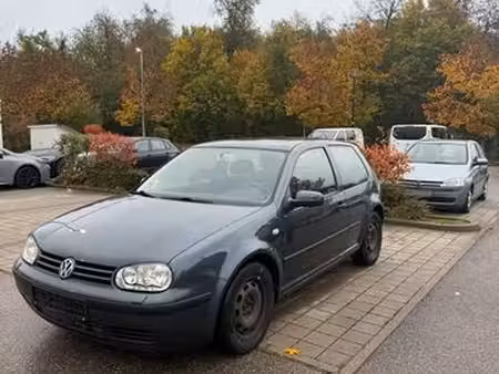 Volkswagen Golf 1.4 80