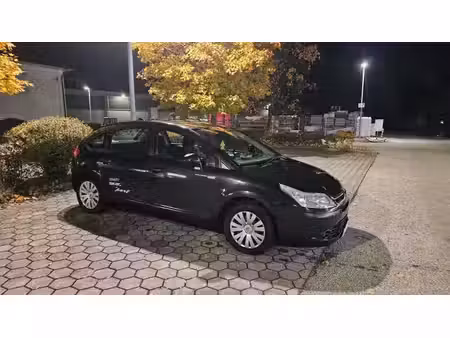 Citroën C4 1.4 VTi 90