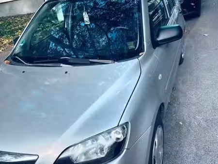Mazda Mazda2 