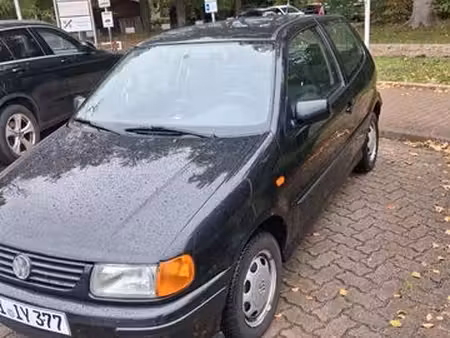 Volkswagen Polo 1.0 Base