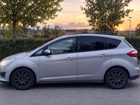 Ford C-max SE