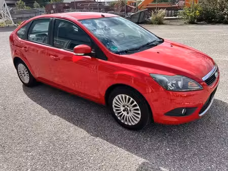 Ford Focus 1.8 125