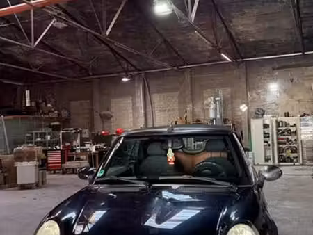 Mini Cabrio Cooper 1.6 115