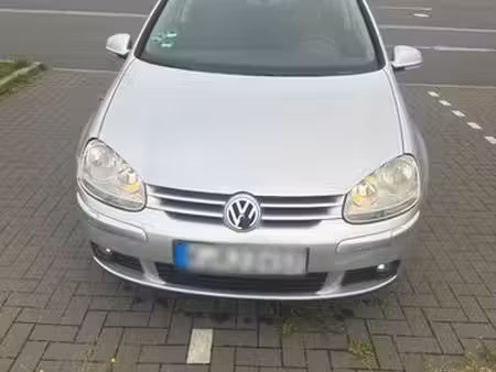Volkswagen Golf 1.6 FSI 115
