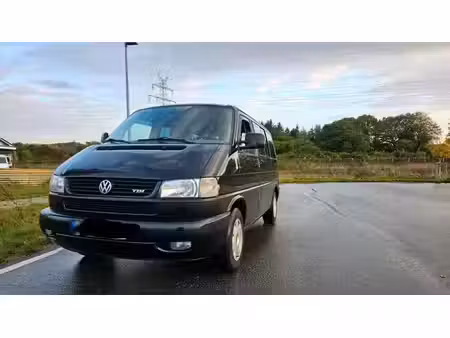 Volkswagen Transporter T4 2.5 TDI