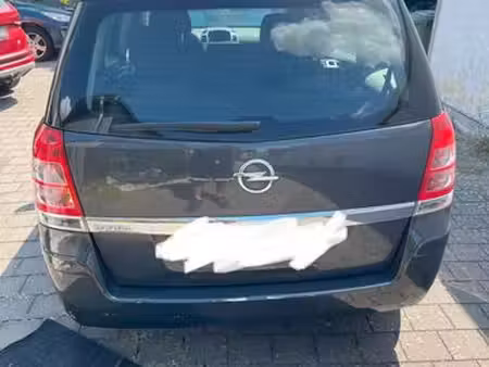 Opel Zafira 
